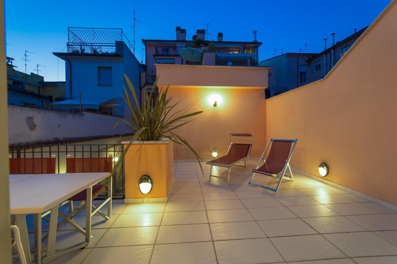 Burlamacco Suites Viareggio Luaran gambar